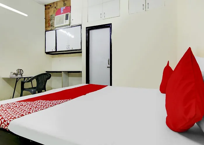 Hotel O Hansa Residency Near Akshardham