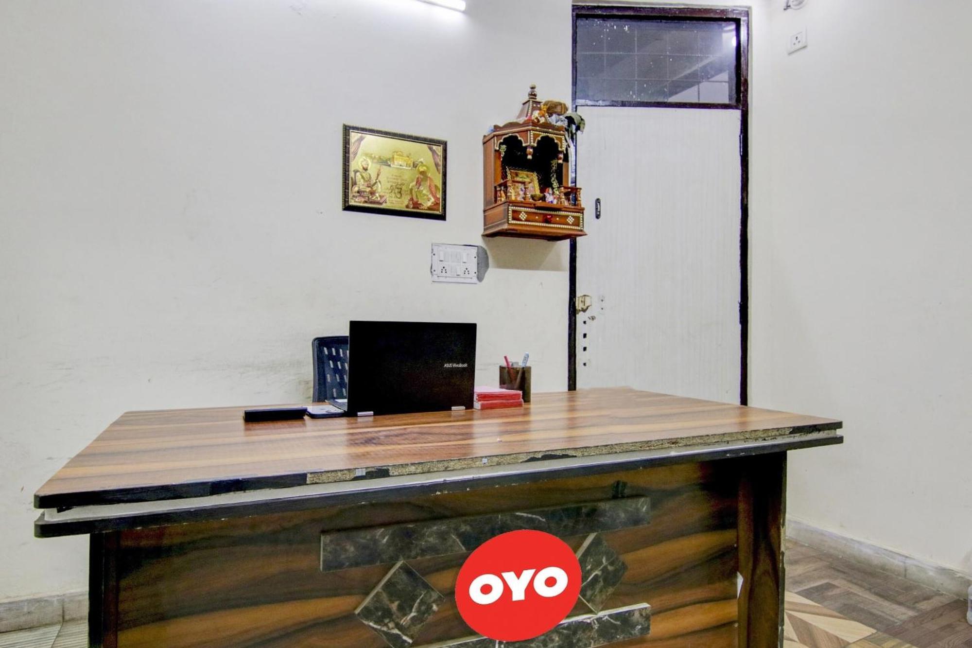 O Hansa Residency Near Akshardham New Delhi