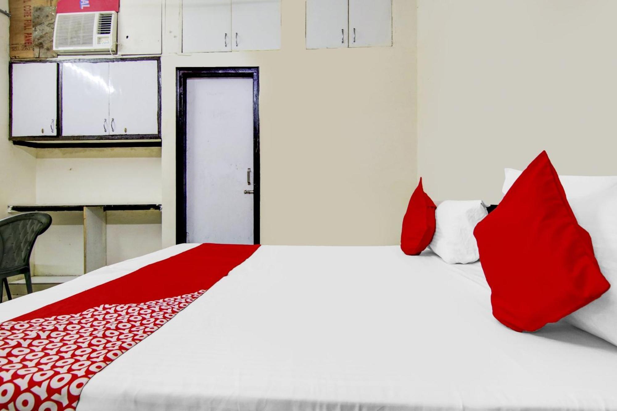 O Hansa Residency Near Akshardham 3* New Delhi