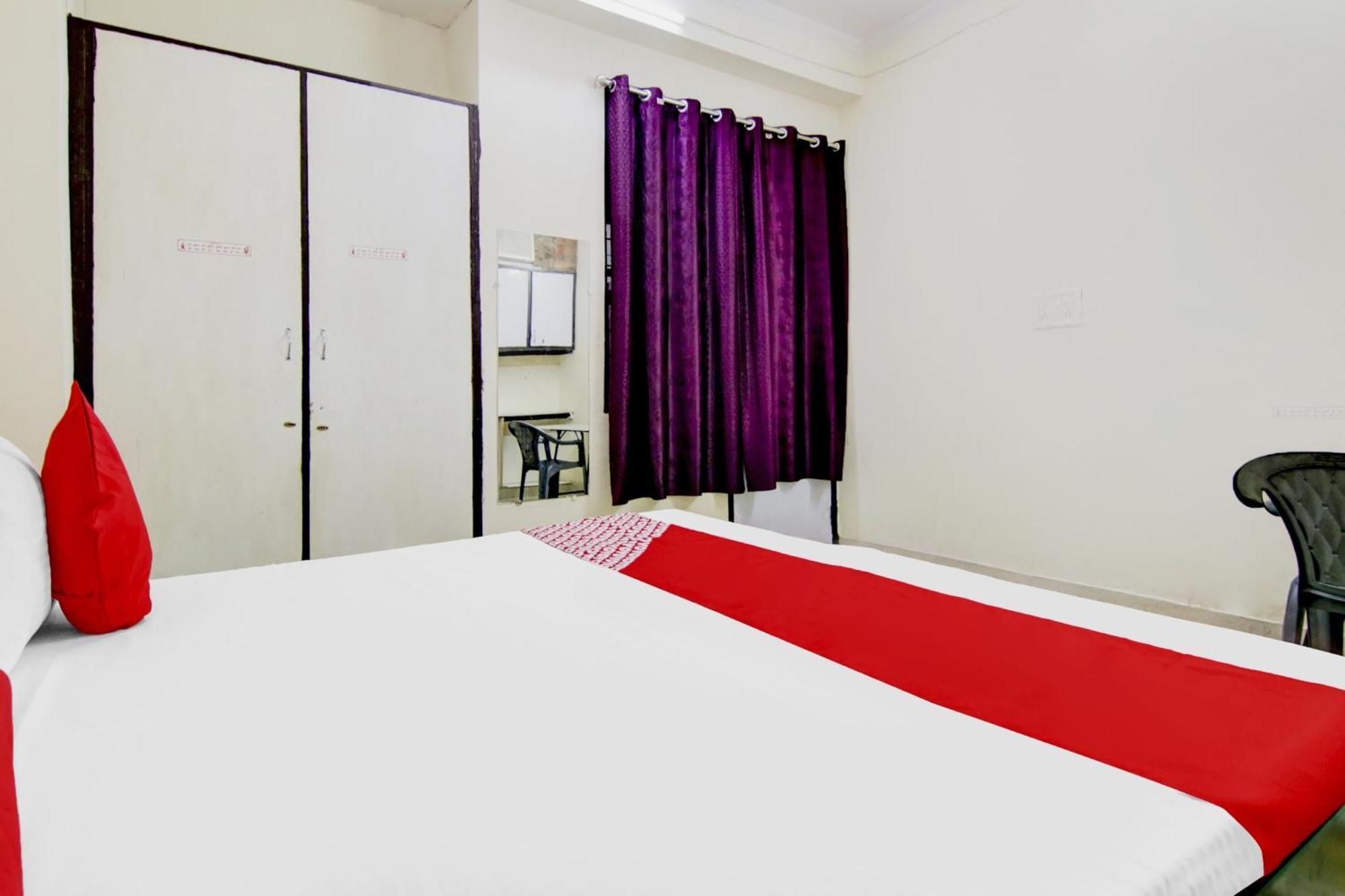 Hotel O Hansa Residency Near Akshardham